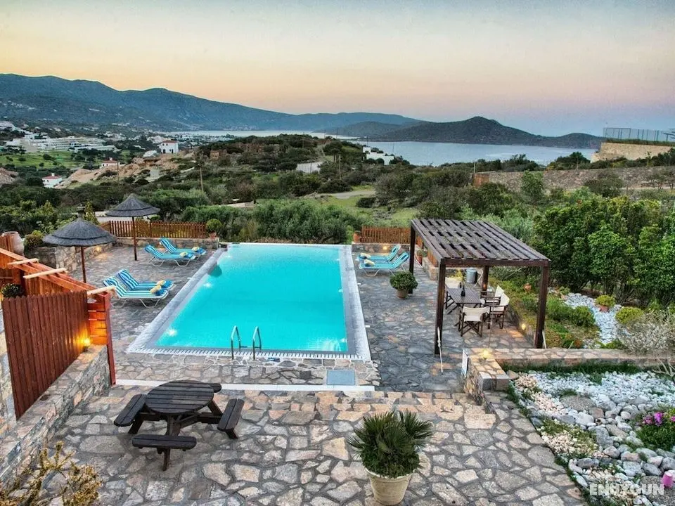 Spacious Villa near Sea in Elounda - Öne Çıkan Resim