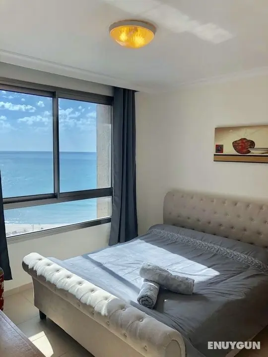 Spacious Sea View Apartment - Öne Çıkan Resim