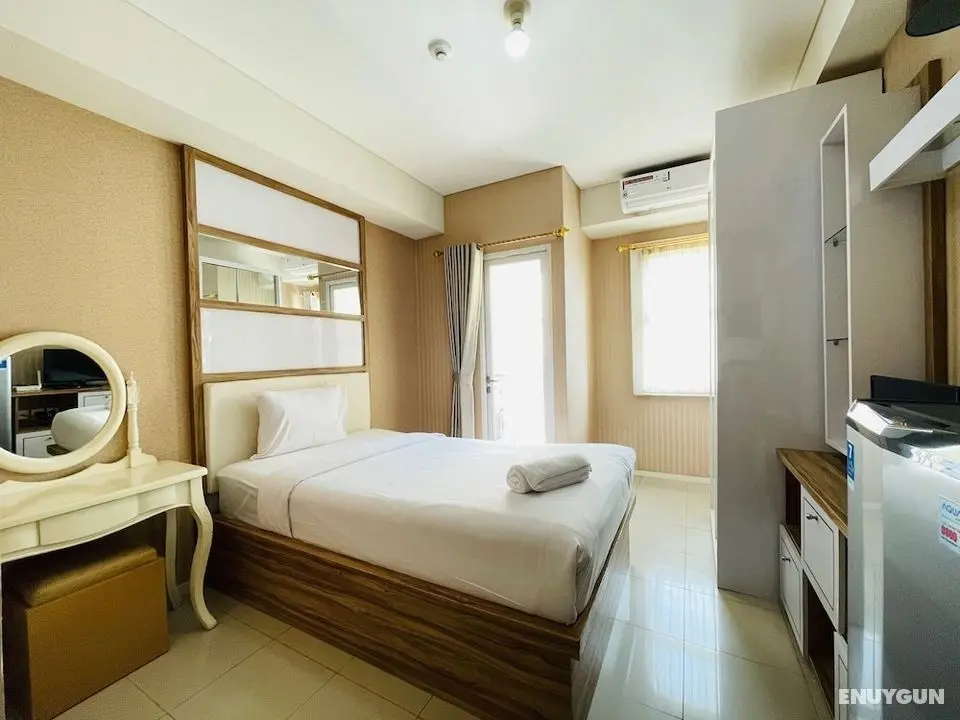 Spacious Studio Room Apartment At Parahyangan Residence - Öne Çıkan Resim