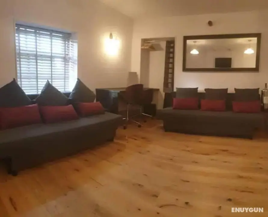 Sparks - Family Suite in Canalside Guesthouse - Öne Çıkan Resim