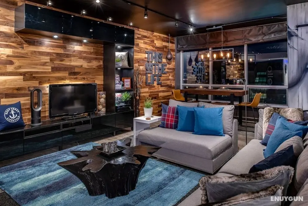 Spectacular Designer Loft Dtown Halifax - Öne Çıkan Resim