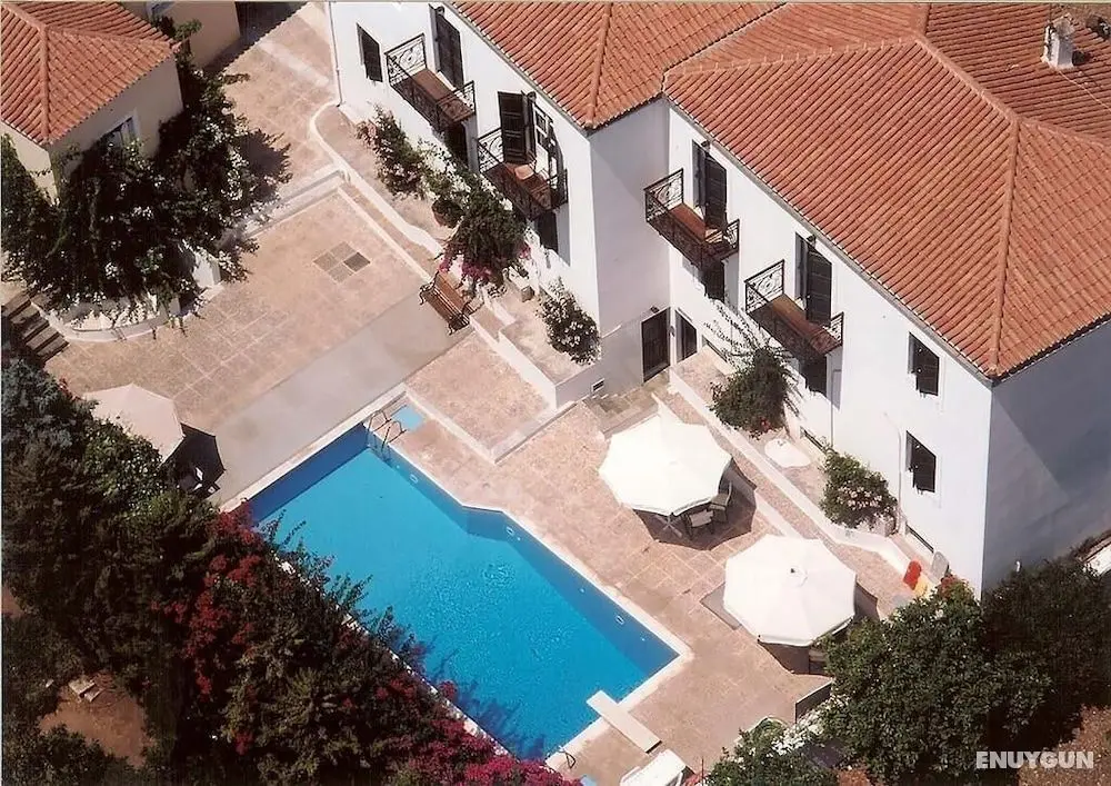 Spetses Retreat Accommodation - Dış Mekan