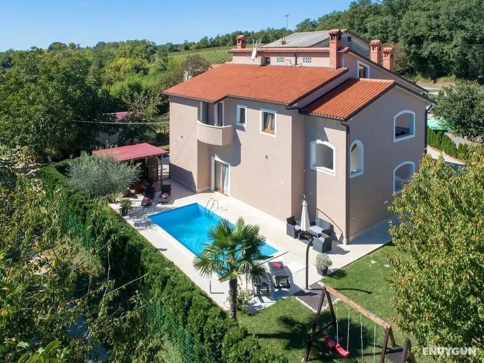 Splendid Villa in Vižinada with Hot Tub - Öne Çıkan Resim