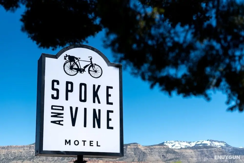 Spoke and Vine Motel - Öne Çıkan Resim