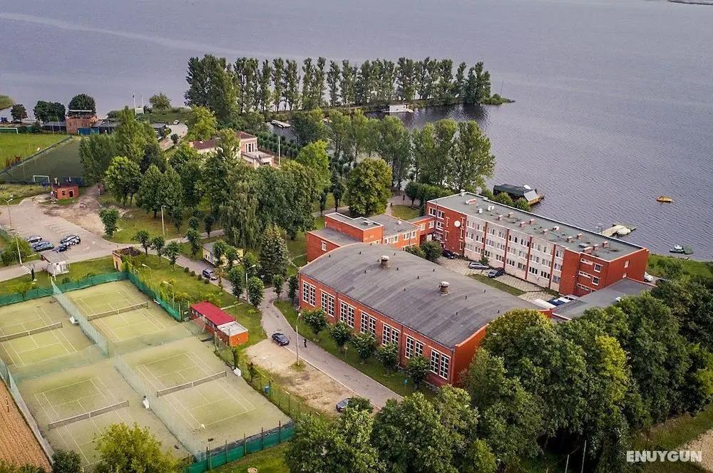 Sporta centrs Mezaparks - Dış Mekan