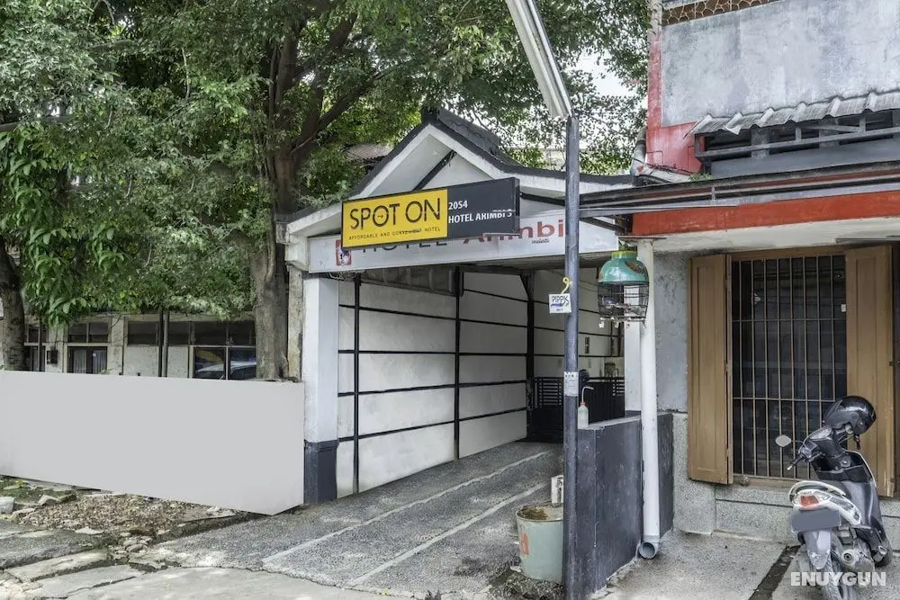 SPOT ON 2054 Hotel Arimbi 3 - Dış Mekan