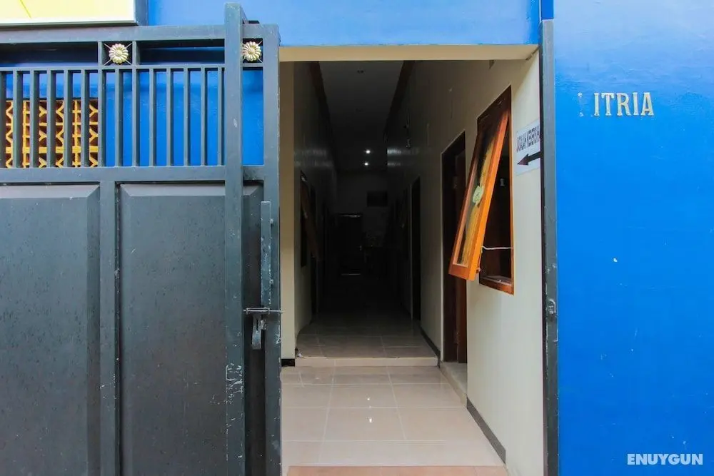 SPOT ON 2210 Hifana Residence - Dış Mekan
