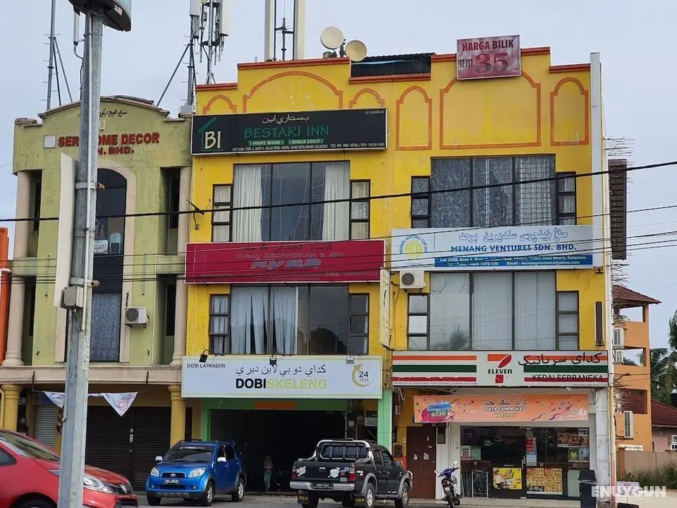 SPOT ON 89920 Muwaffaq Inn - Dış Mekan