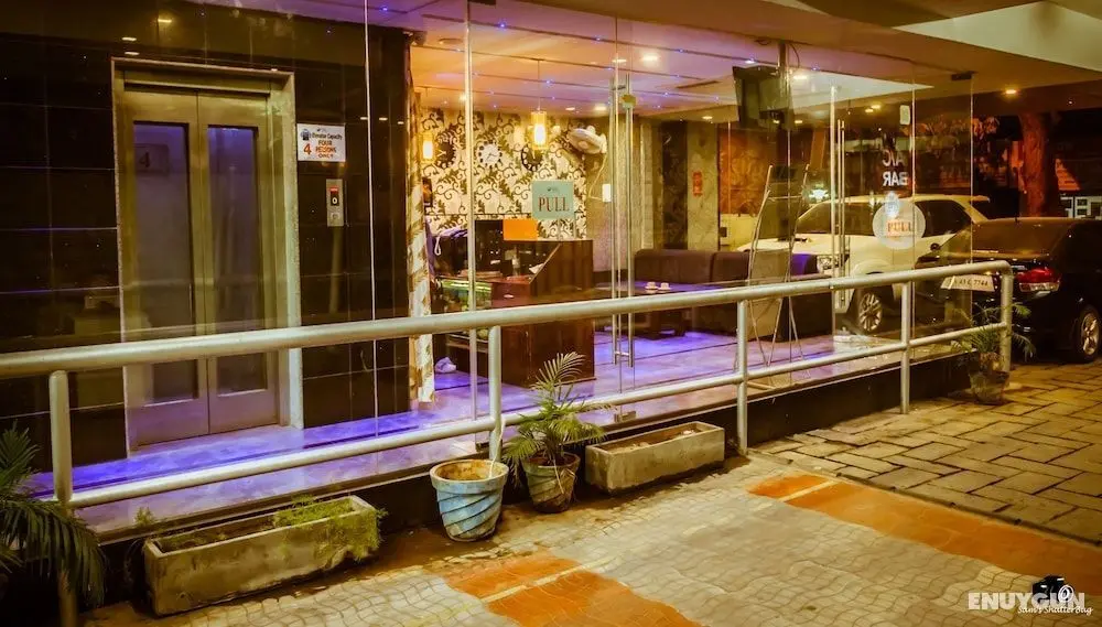 Hotel SPR Inn - Lobi