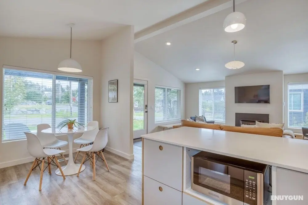 Sprig Dwelling MCA 1482 - Öne Çıkan Resim