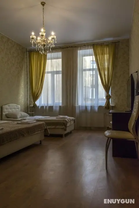 Spring Hotel - Öne Çıkan Resim