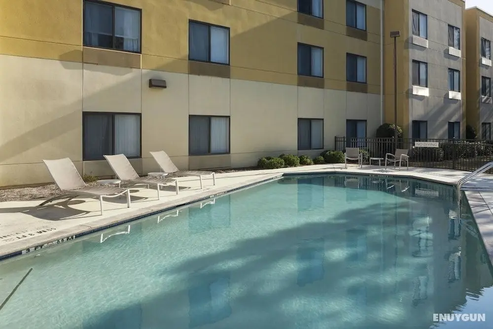 SpringHill Suites by Marriott Columbus - Havuz