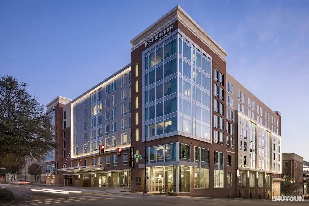 SpringHill Suites by Marriott Greenville Downtown - Dış Mekan