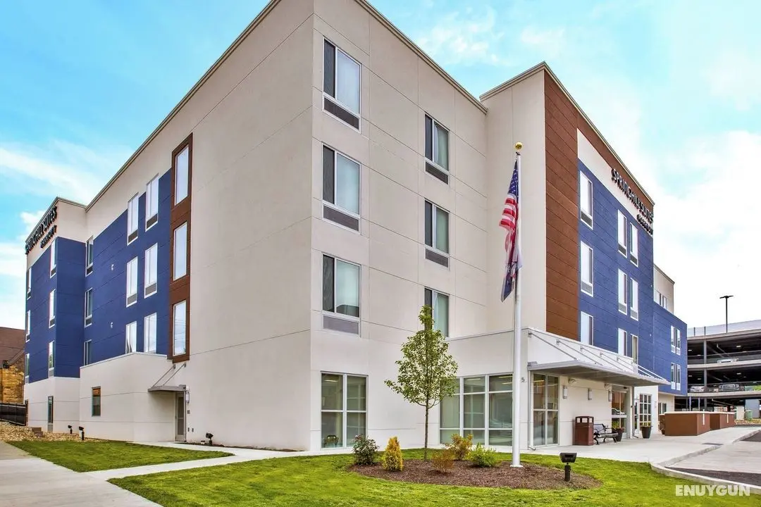 SpringHill Suites Pittsburgh Butler/Centre City - Dış Mekan