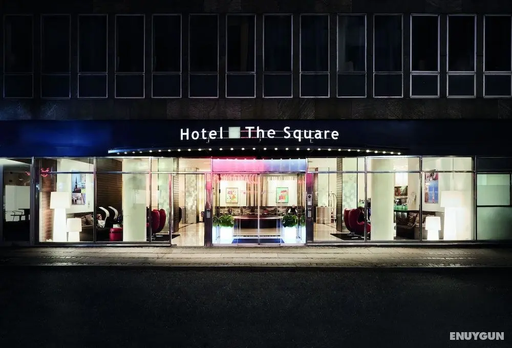 The Square - Öne Çıkan Resim
