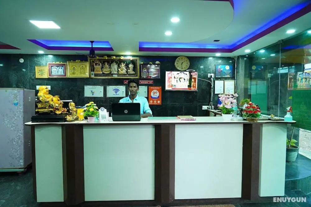 Sri Gokulam Guest House - Lobi