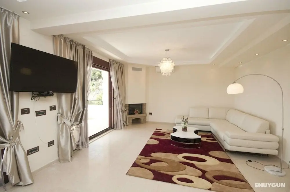 St. George Apartments and Villa with pool - Öne Çıkan Resim