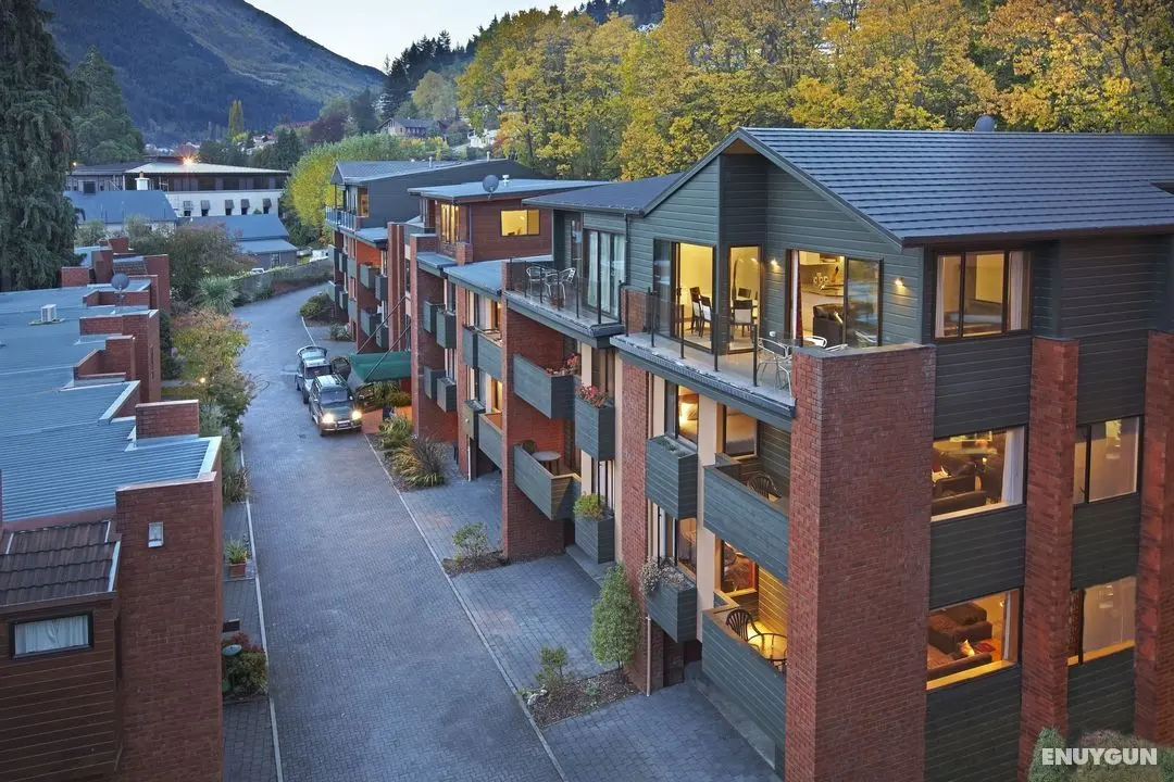 St James Apartments - Öne Çıkan Resim