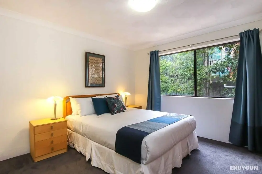 St. Lucia 2 Bedroom Apartment near UQ & Citycat - Oda