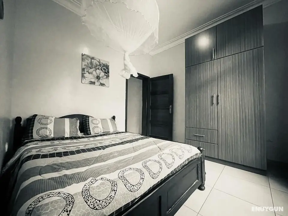 Standard Queen Bedroom Akagera Myplace - Öne Çıkan Resim
