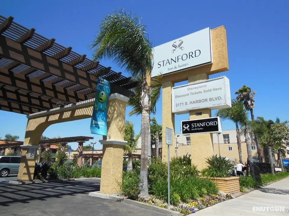 Stanford Inn & Suites Anaheim - Genel