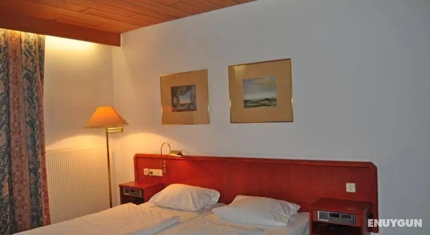 Hotel Starkenburger Hof - Genel