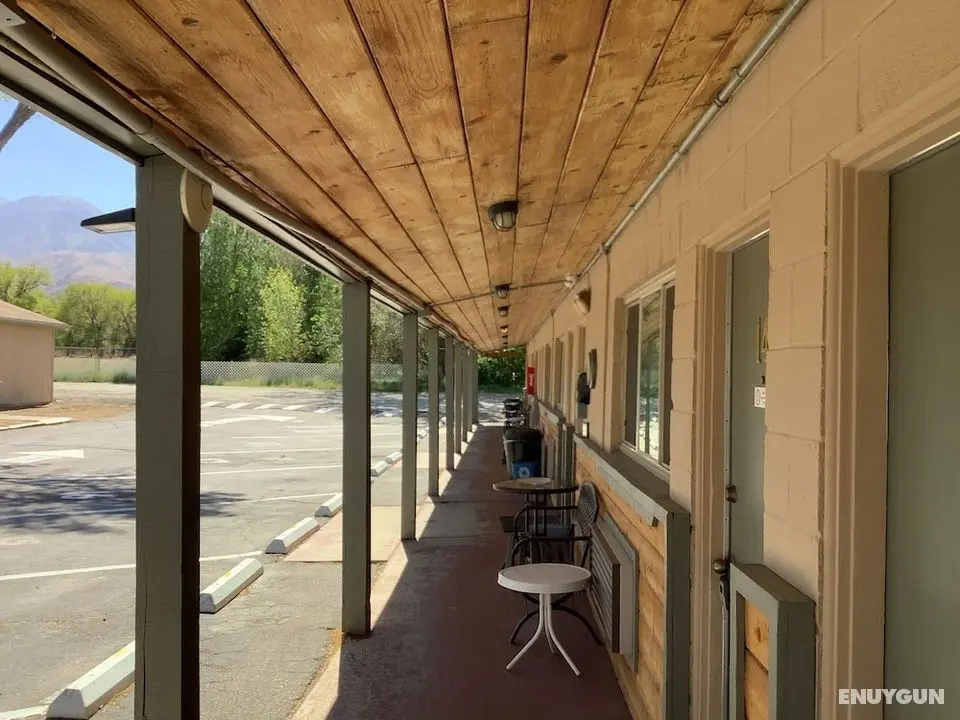 Starlight Motel - Dış Mekan