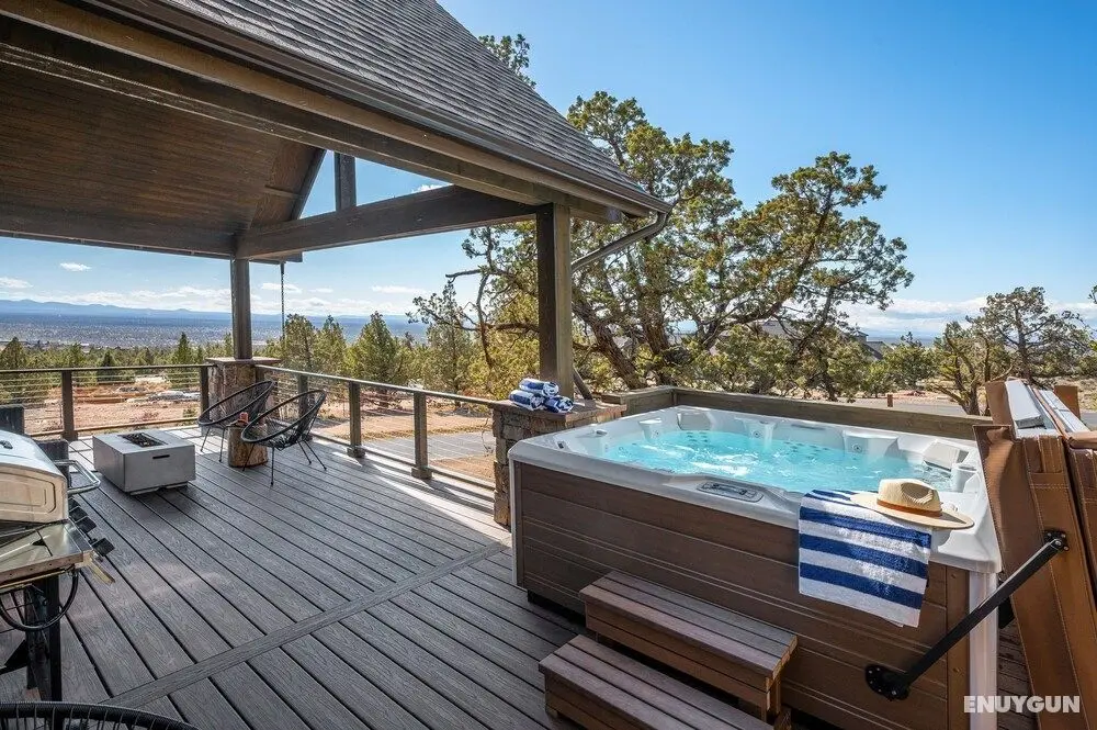 Starview at Brasada Ranch Resort by Avantstay Stunning Home w/ Hottub & Close To World Class Golf! - Öne Çıkan Resim