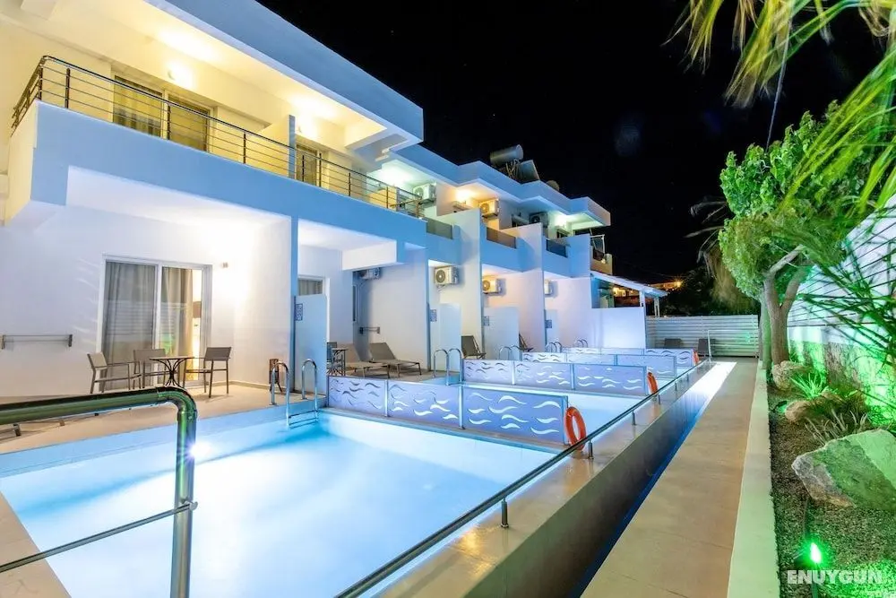 Stay Helios - Aparts & Pool Suites - Öne Çıkan Resim