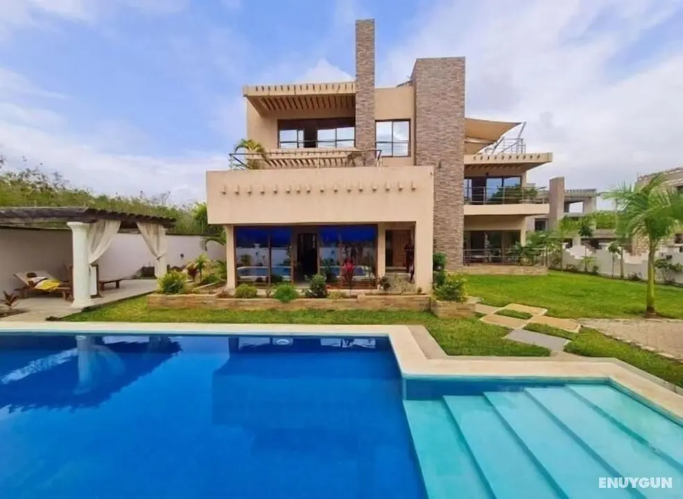 Stay.Plus Diani Luxurious Villa - Öne Çıkan Resim