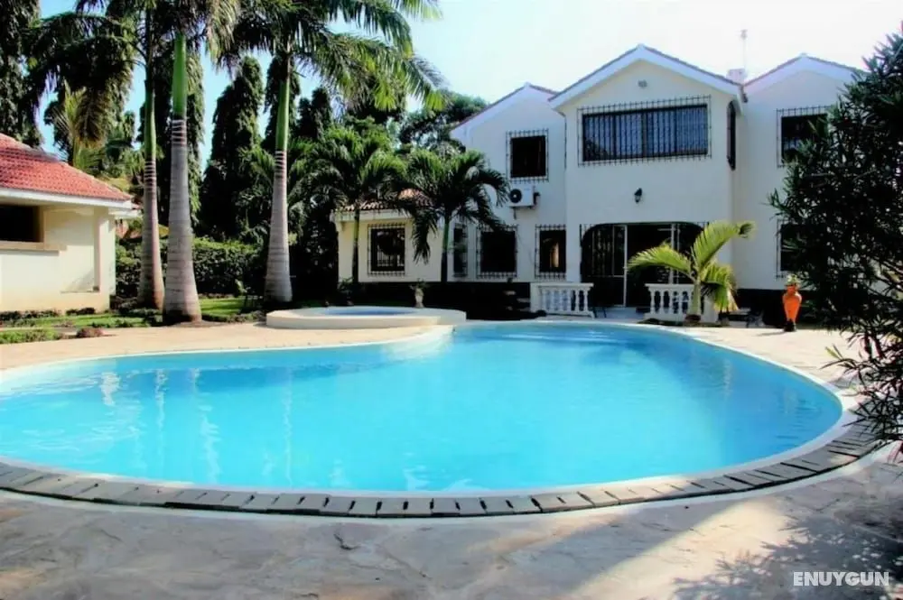 Stay.Plus Links Road Villa Nyali - Havuz