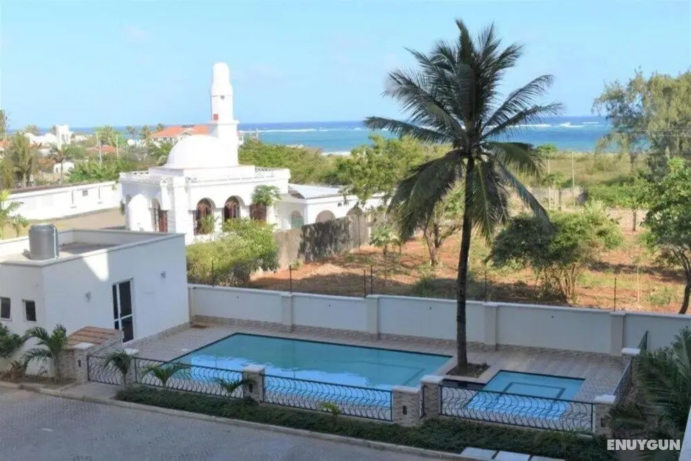 Stay.Plus Nyali Seaview Apartment - Havuz