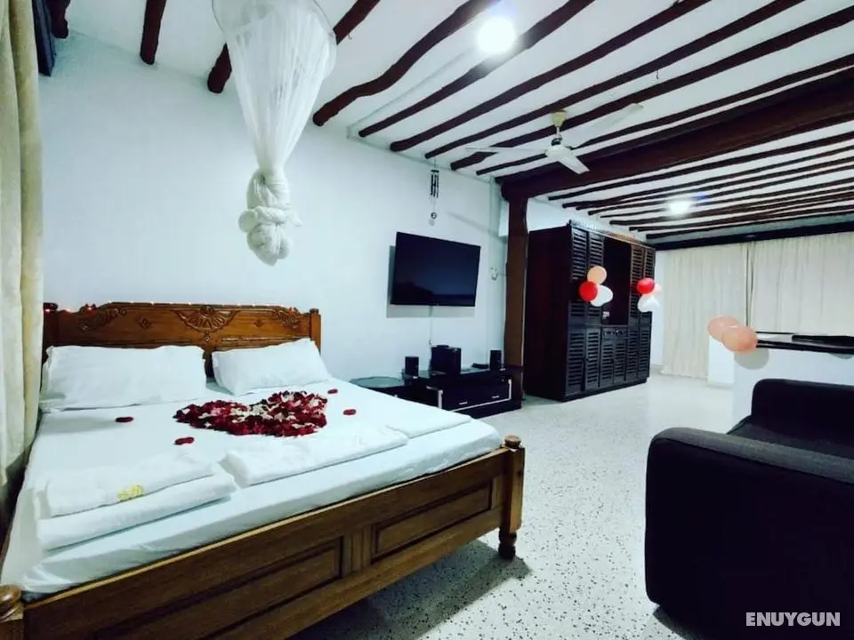 Stay.Plus Shasha Apartment Nyali - Öne Çıkan Resim