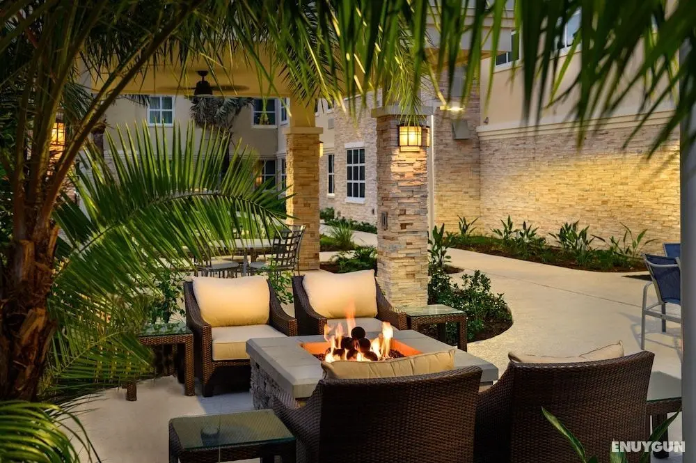 Staybridge Suites Vero Beach, an IHG Hotel - Misafir Tesisleri ve Hizmetleri