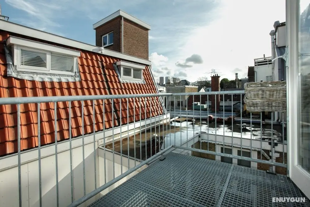 Stayci Apartments Noordeinde - Oda Manzaraları