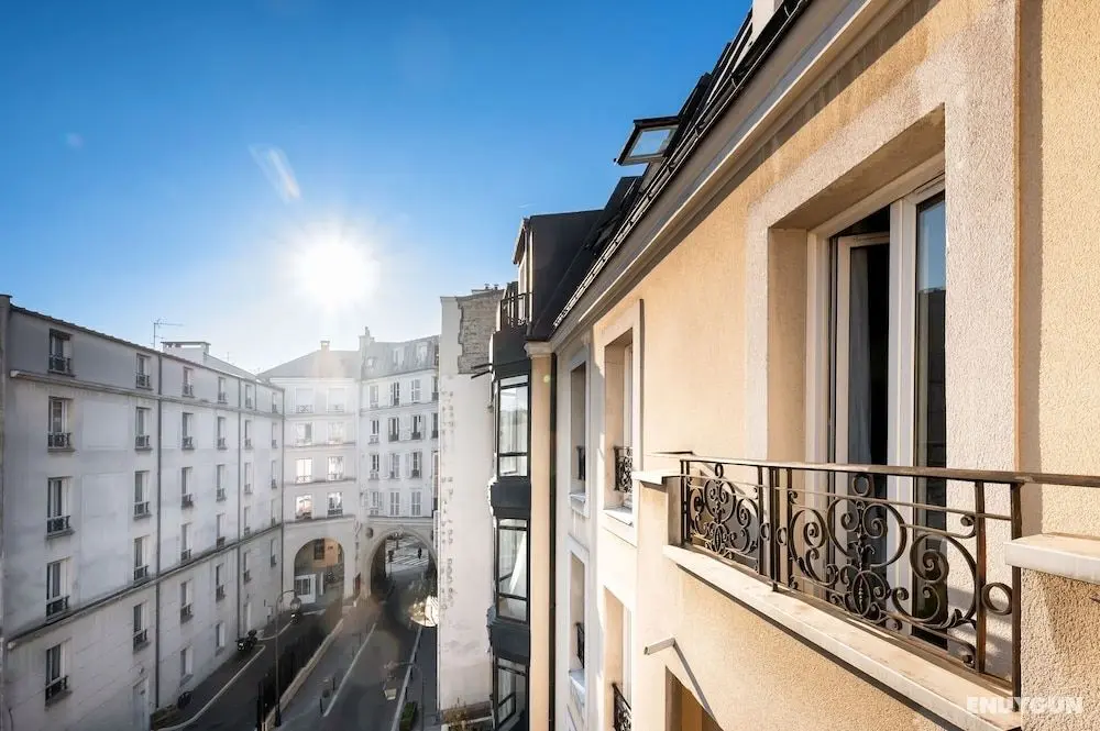 Staycity Aparthotels Gare de l'Est - Dış Mekan