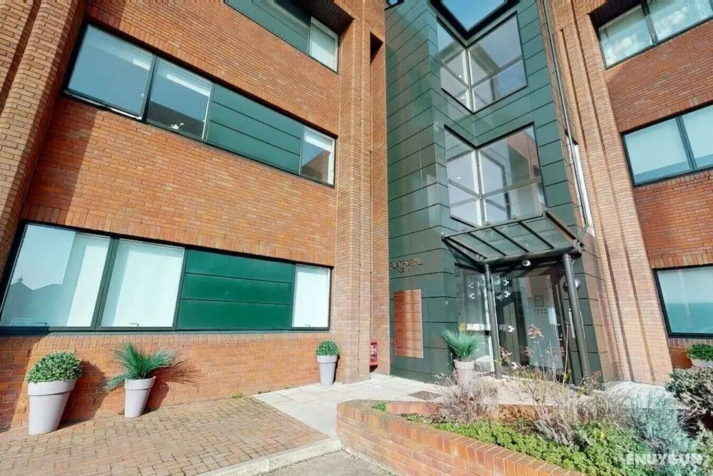 Stayzo Platform North - Town Centre Stevenage - Oda