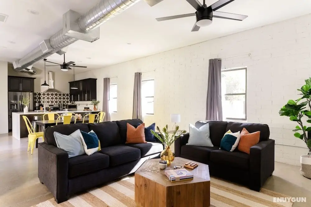 Stellar By Avantstay Modern Artist's Loft in Old Town w/ Patio - Öne Çıkan Resim