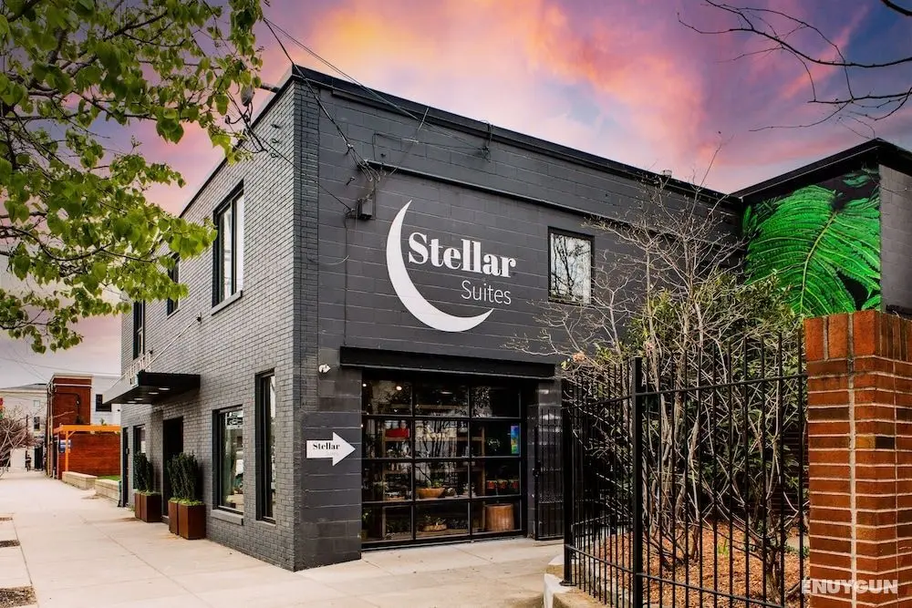 Stellar Suites - Öne Çıkan Resim