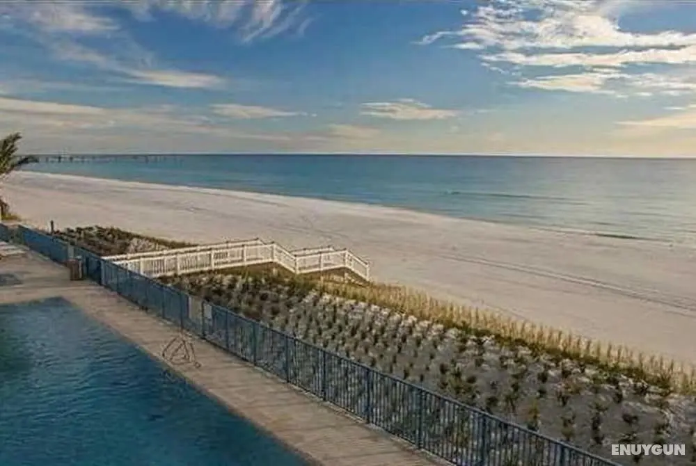 Sterling Breeze by Panhandle Getaways - Plaj