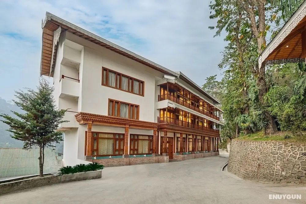 Sterling Gangtok - Orange Village - Öne Çıkan Resim