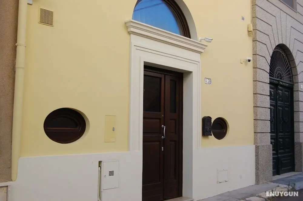 Stevens Suite Apartment - Dış Mekan