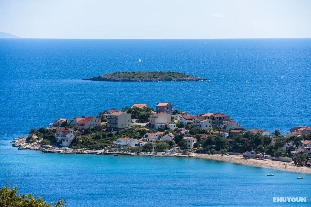 Stipe - 25m From the sea - A1 - Dış Mekan