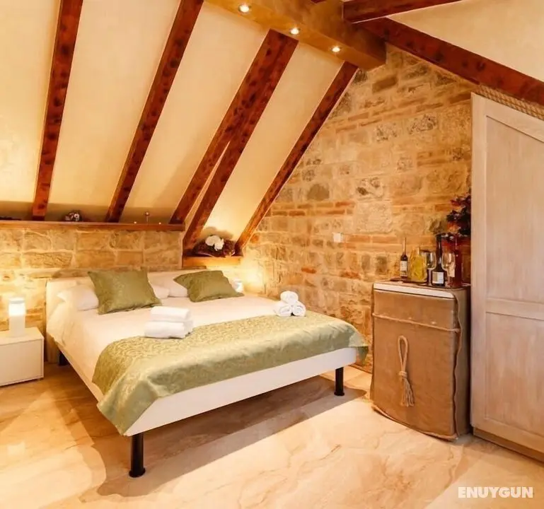 Stone House Luxury Rooms - Öne Çıkan Resim