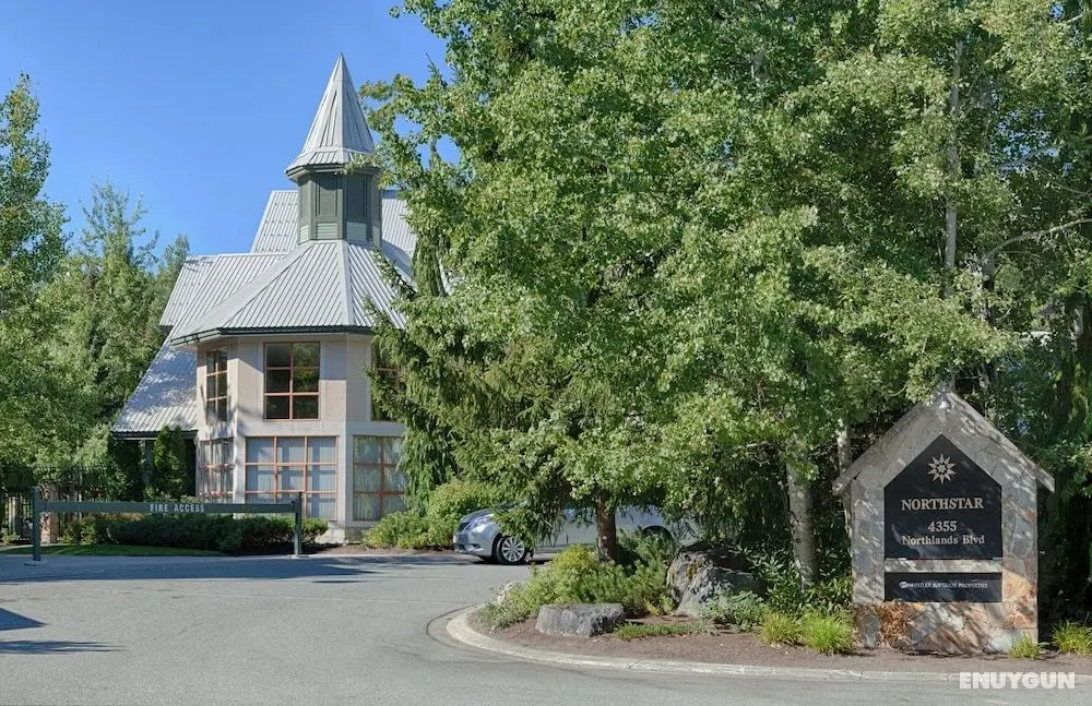 Stoney Creek Northstar-Whistler Premier - Öne Çıkan Resim