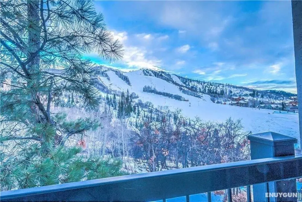 Storm Meadows C 320 - Oda Manzaraları
