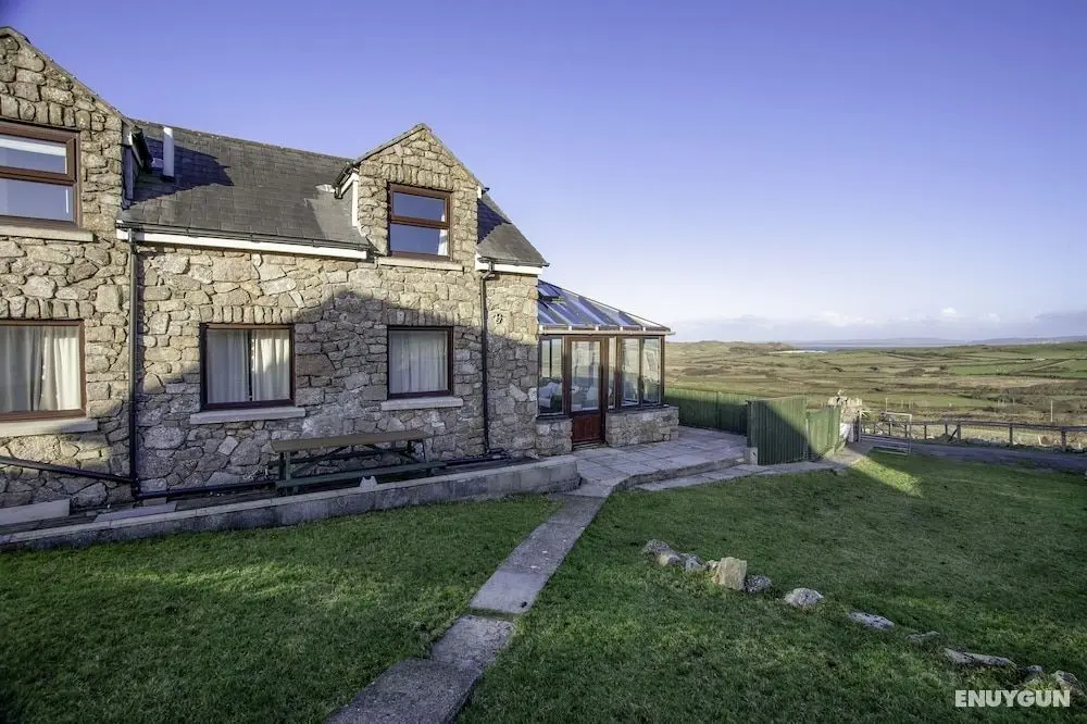 Stormy Castle - 6 Bedroom - Llangenith - Öne Çıkan Resim