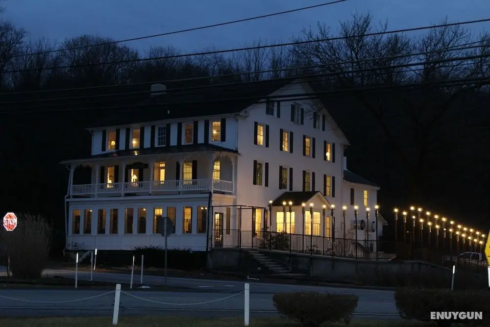 Stottsville Inn - Öne Çıkan Resim