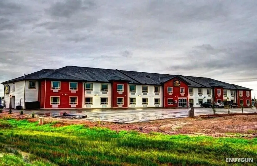 Stoughton Western Star Inn & Suites - Dış Mekan