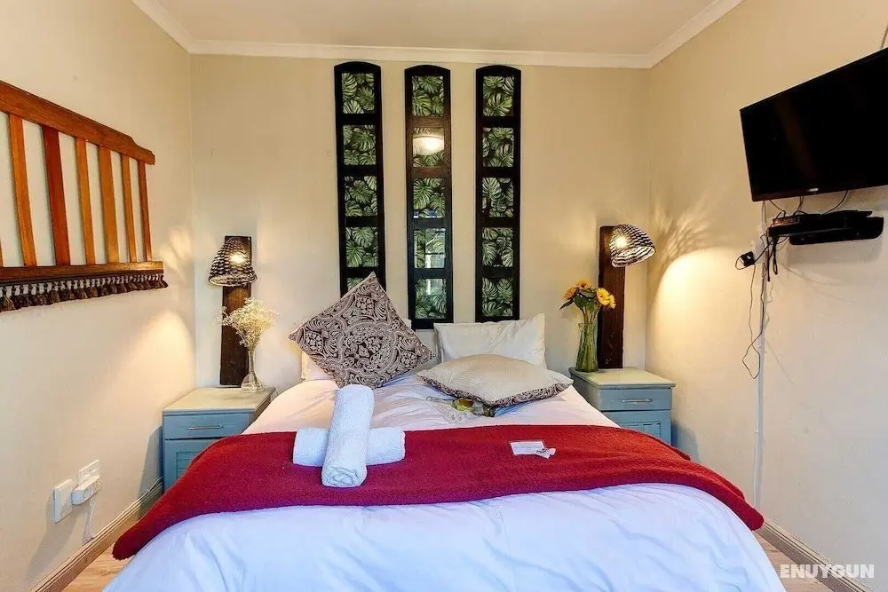 Strand Guesthouse - Hostel - Öne Çıkan Resim